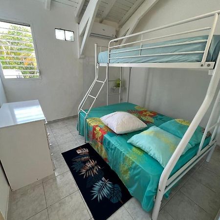 Appartement Jodi à Sainte-Rose Extérieur photo